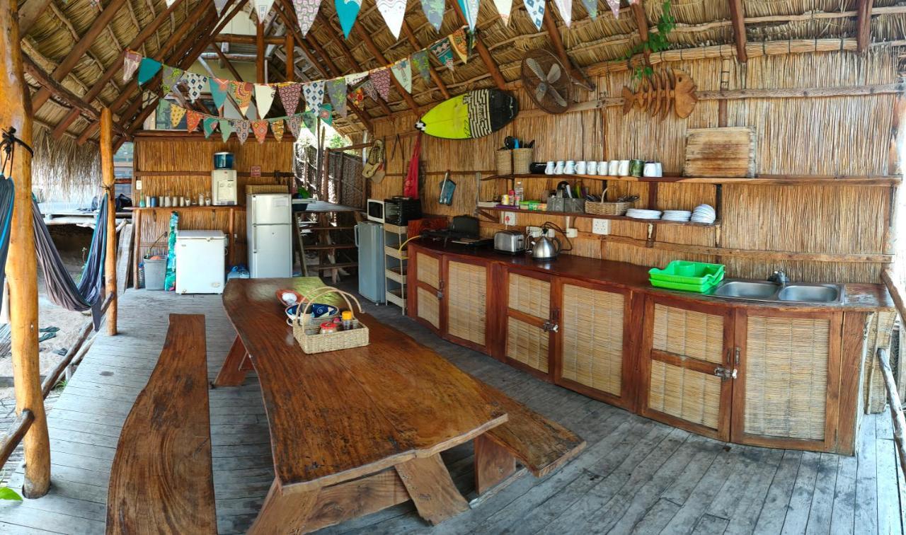 Casa Surf Lodge - Praia do Tofo Εξωτερικό φωτογραφία